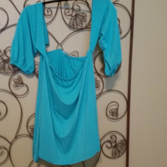 Young At Heart Boho Cold Shoulder Regency Core Top Size Small - Picture 2 of 4